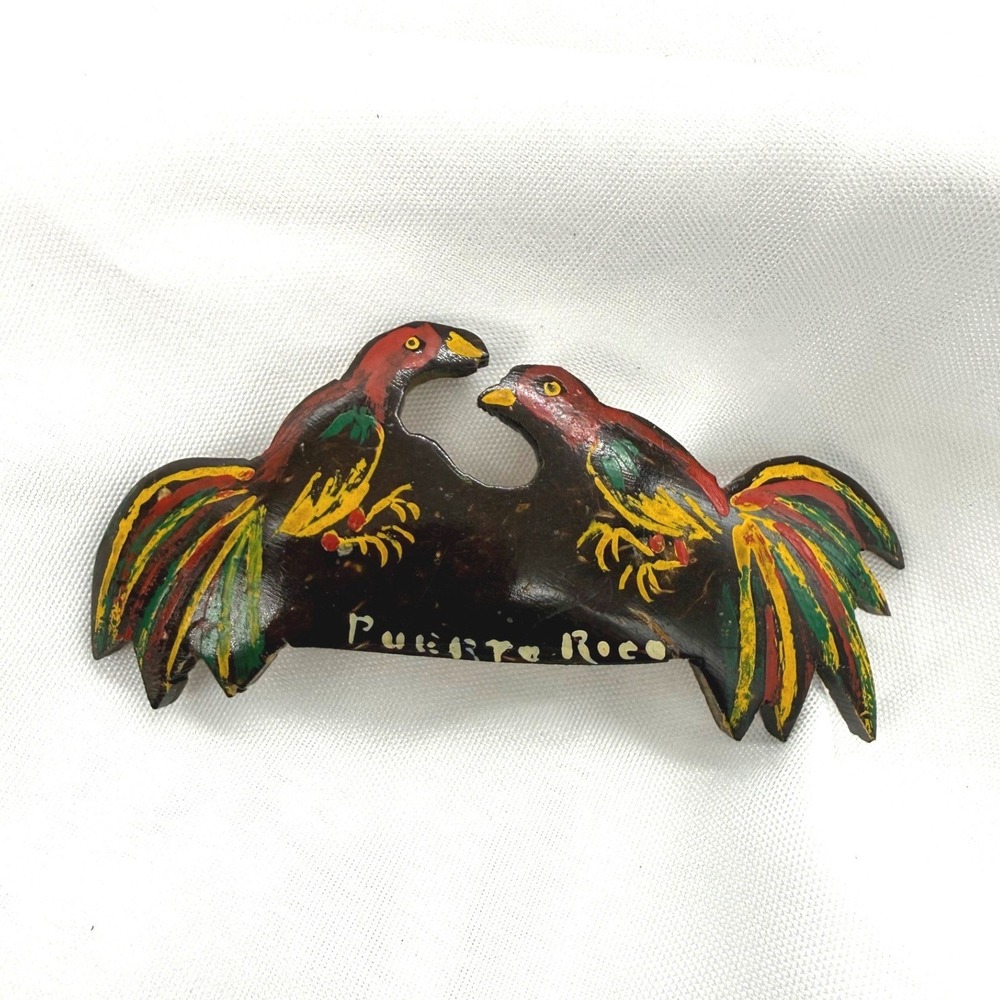 Vintage Puerto Rico Hand Carved Coconut Shell Rooster Brooch Pin Folk Art